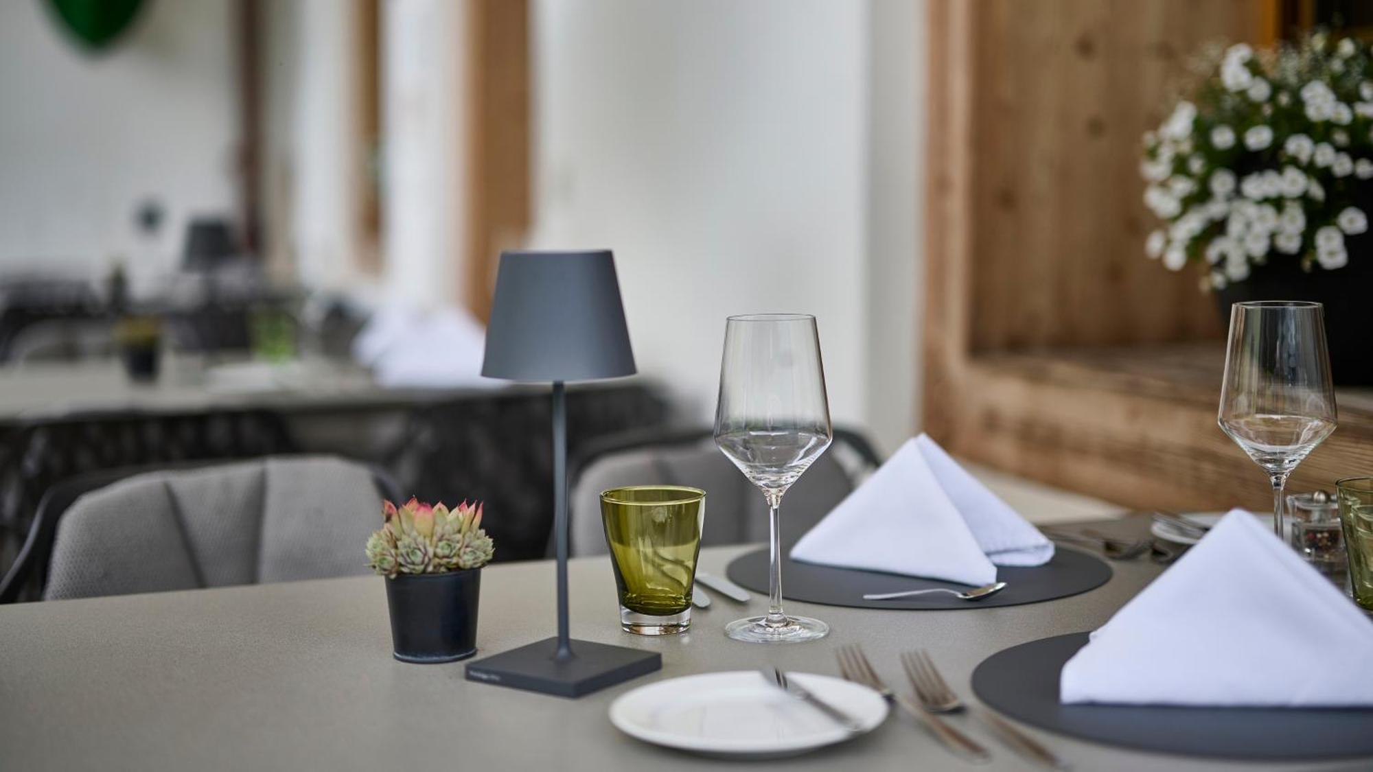 Aspen Alpine Lifestyle Hotel Grindelwald Eksteriør bilde